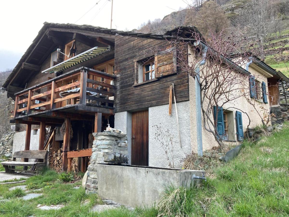 Chalet La Paz With Hotpot And Sauna Villa Törbel Kültér fotó