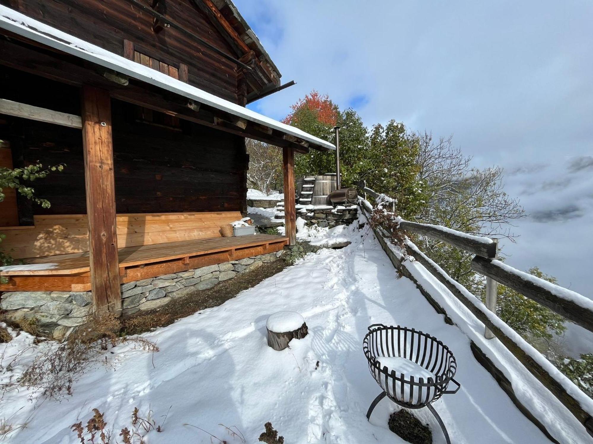 Chalet La Paz With Hotpot And Sauna Villa Törbel Kültér fotó